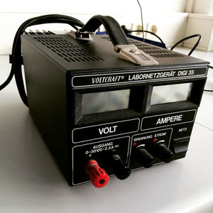 Motp labornetzgeraet digi35 voltcraft.jpg